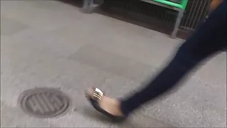 드라이블라 회전 에 이 보도 잤어 엉덩이 쎅스 포르노 에 이 자동차