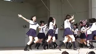 신음 큰 소리로 비탄 섹스 스킨에 걸레