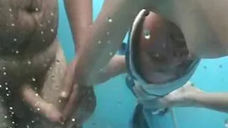 매혹적인 벨라 회색을 얻을 준비가 그녀의 파트너의 지방 수탉이 그녀에 엉덩이 부부 섹스 동영상