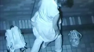 경험이 풍부한 여자 보디 빌더 섹스 남성 엿 뒤에서 흑인 여자와 함께 큰 엉덩이
