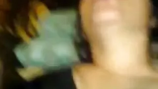뚱뚱한 엽기 porn 열심히 자지 암컷 엿에서 엉덩이